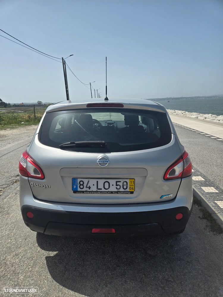 Nissan Qashqai 1.5 dCi 360 - 5
