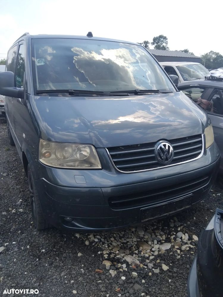 Dezmembrez Volkswagen T5 Multivan 2.5 TDI an 2004 AXE 170 cp - 4