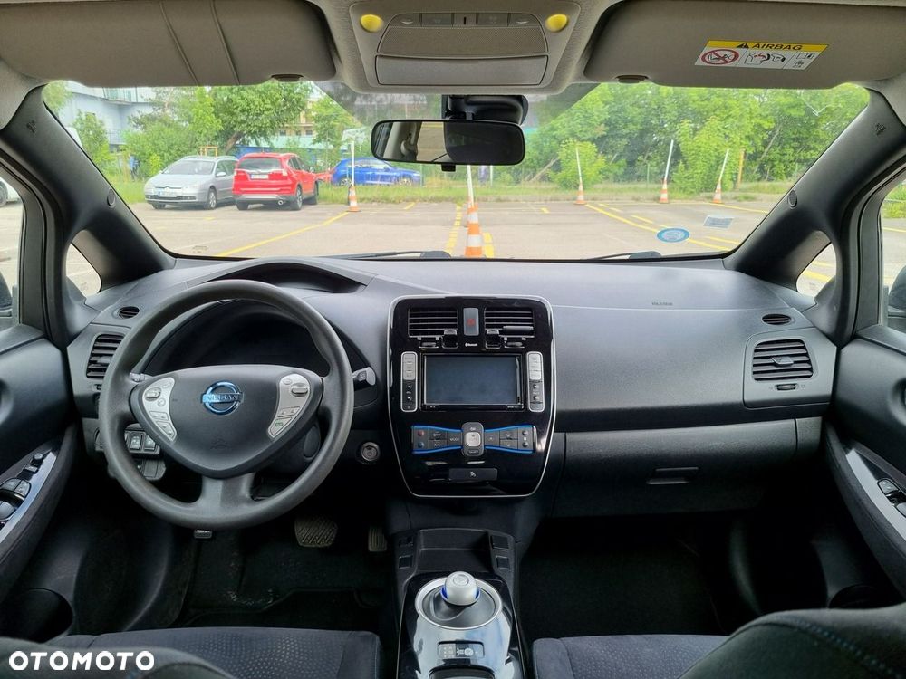 Nissan Leaf 30kWh Acenta - 18