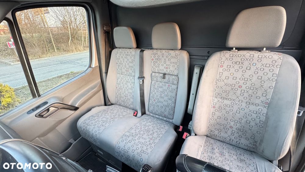 Volkswagen CRAFTER - 7