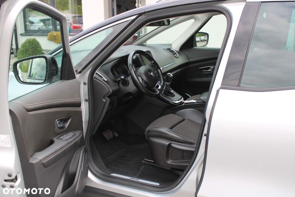 Renault Scenic - 19