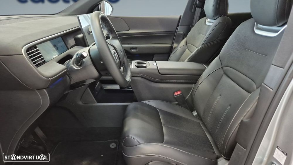 Xpeng G6 87.5 kWh Long Range - 11