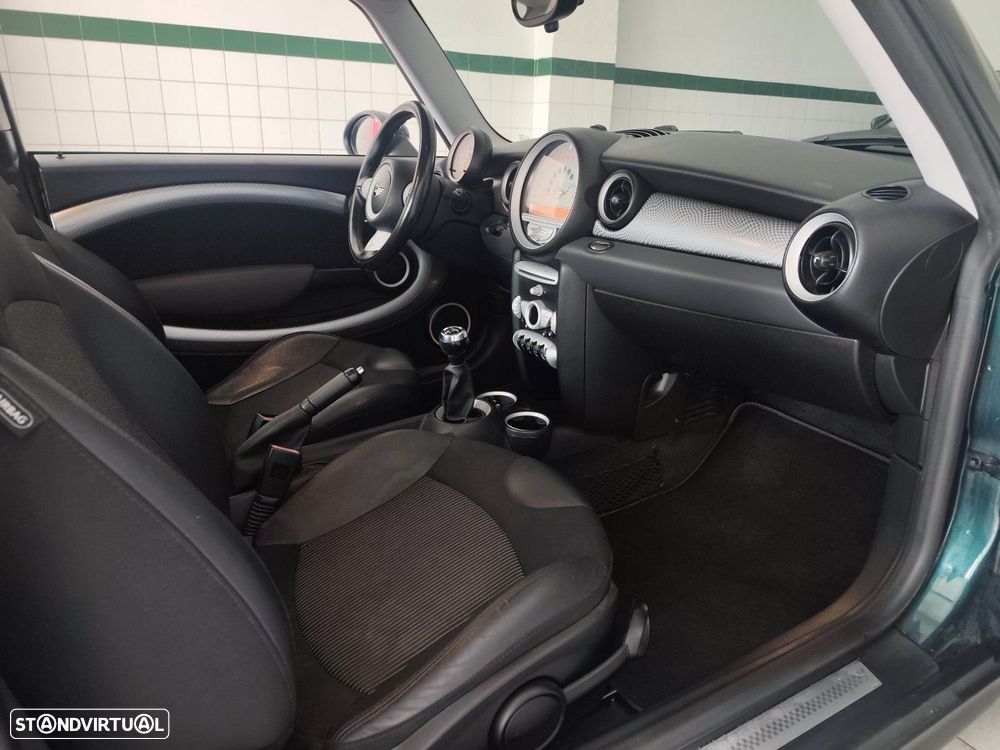 MINI 3 Portas Cooper S - 9