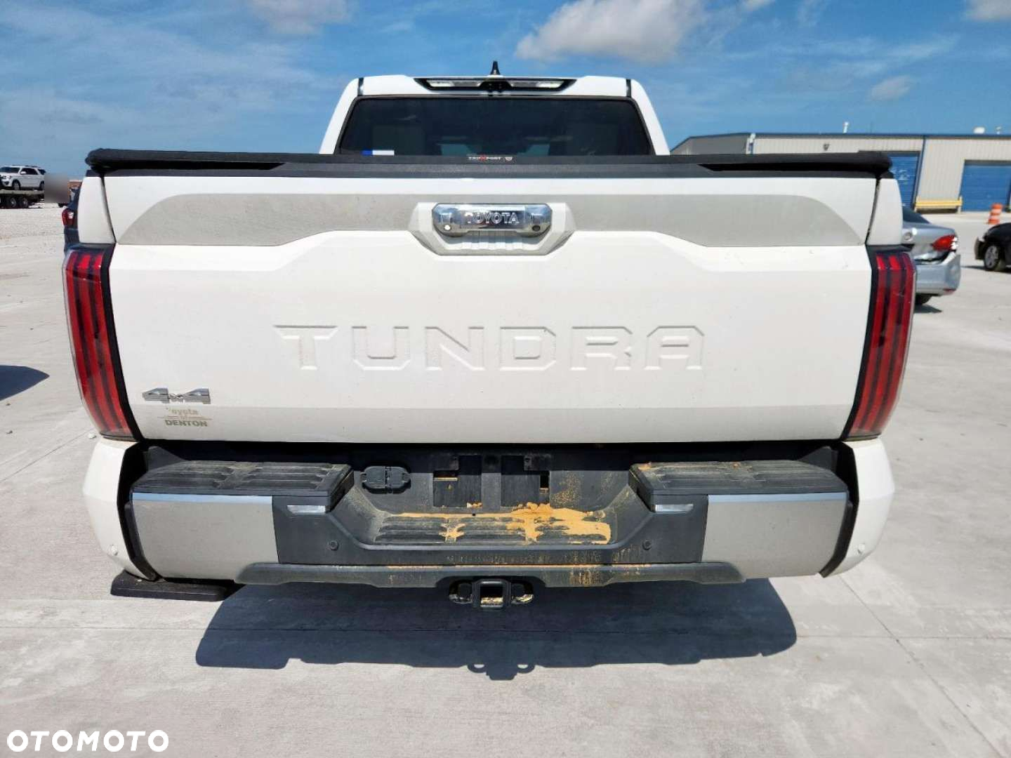 Toyota Tundra - 3