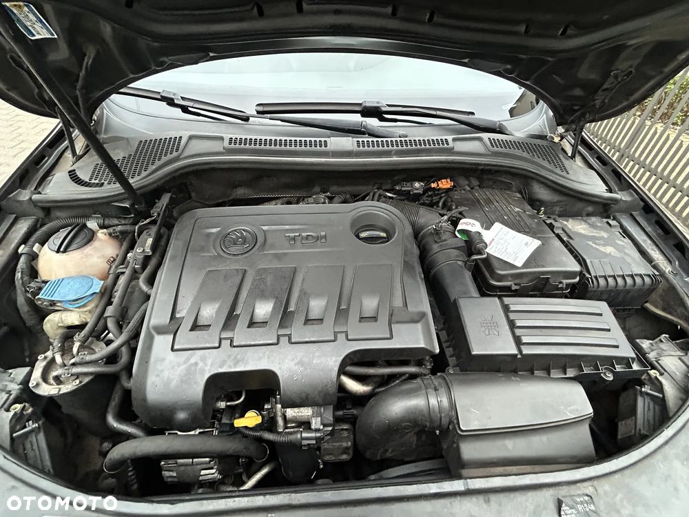 Skoda Superb 2.0 TDI Elegance Outdoor DSG - 15