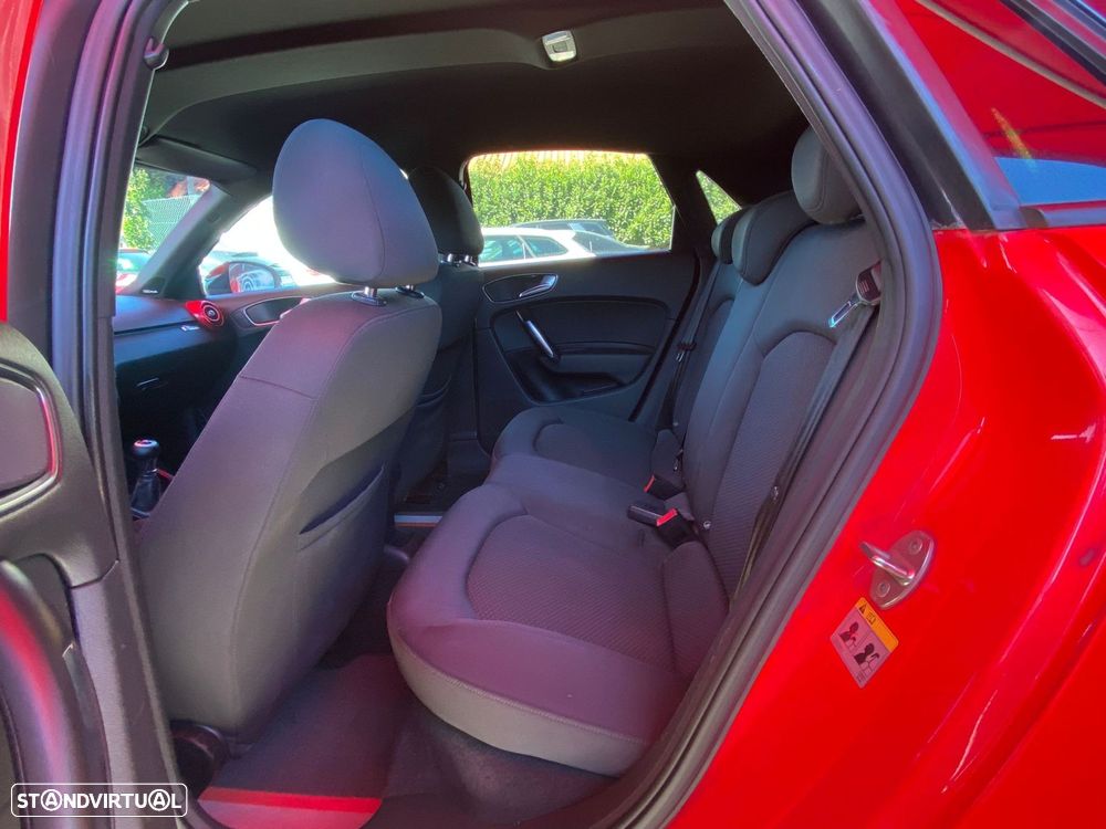 Audi A1 Sportback 1.6 TDI S-line - 5