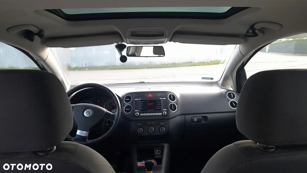 Volkswagen Golf Plus 2.0 TDI Trendline DSG - 11
