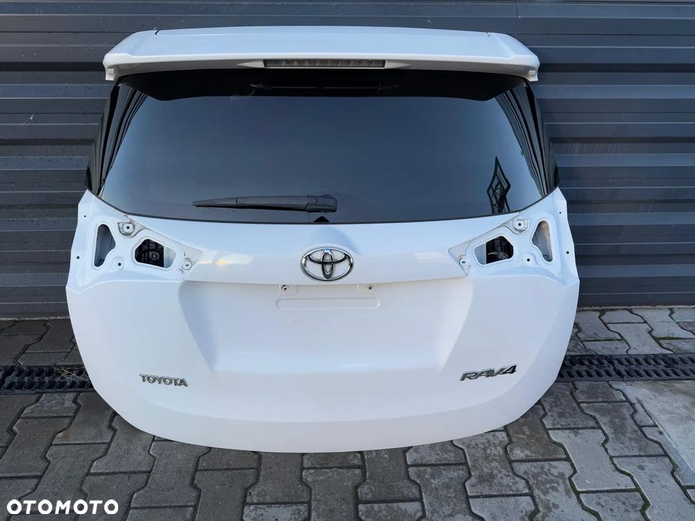 TOYOTA RAV 4 IV 12-15 KLAPA BAGAŻNIKA KOLOR 040 - 1