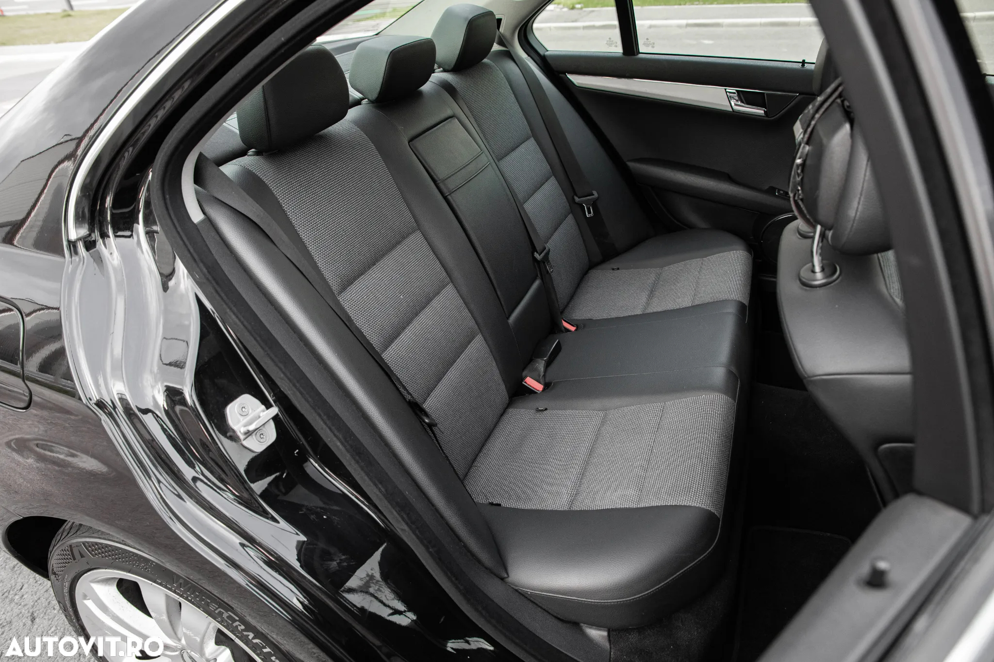 Mercedes-Benz C 220 CDI DPF Automatik Avantgarde - 22