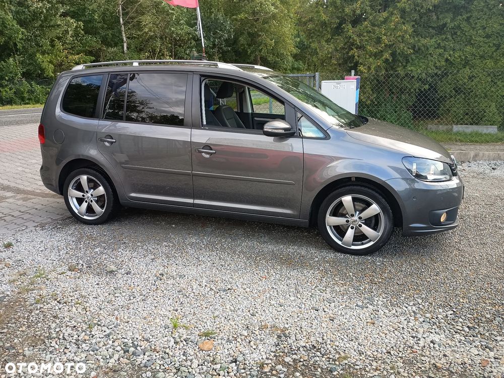 Volkswagen Touran 1.4 TSI DSG Highline - 3