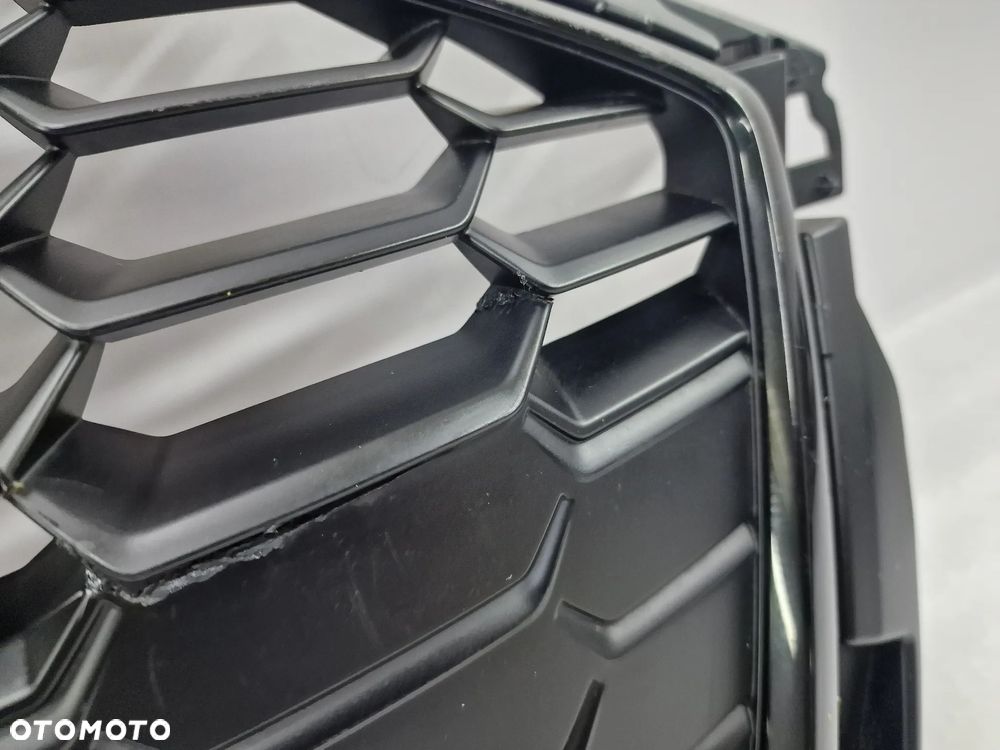 AUDI A3 8Y0 S-LINE 20- ATRAPA / GRILL PRZEDNI PRZÓD , CZARNA MATOWA Z CZARNĄ RAMKĄ, CHROM NA PDC , NR 8Y0853651B , NR AUKCJI GL370 - 18