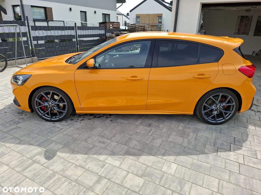 Ford Focus - 6