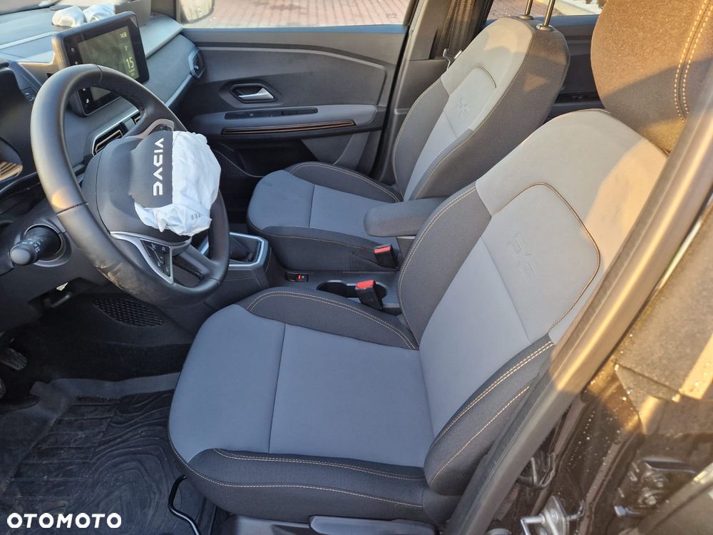 Dacia Jogger 1.0 TCe Extreme+ 7os - 14