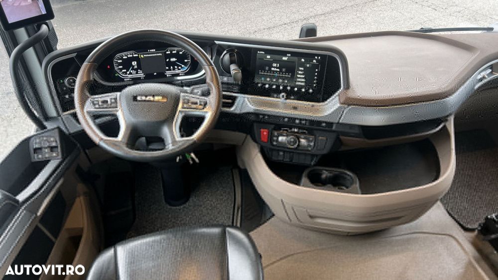 DAF XG+ 530 FT new model full leather - 6