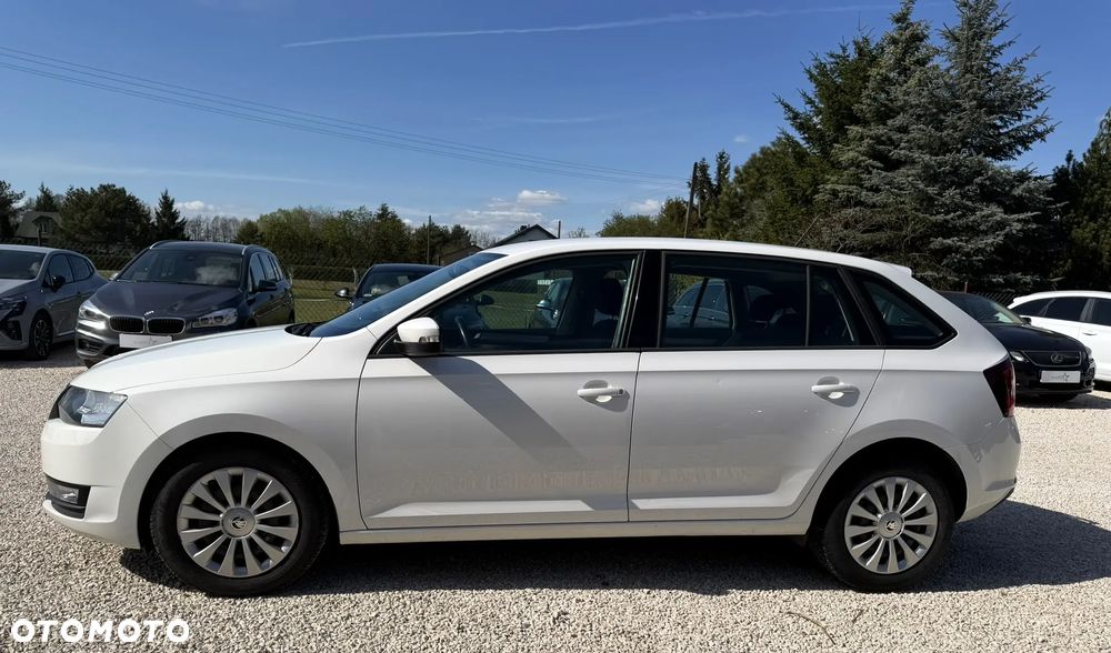 Skoda RAPID 1.4 TDI DPF Style - 8