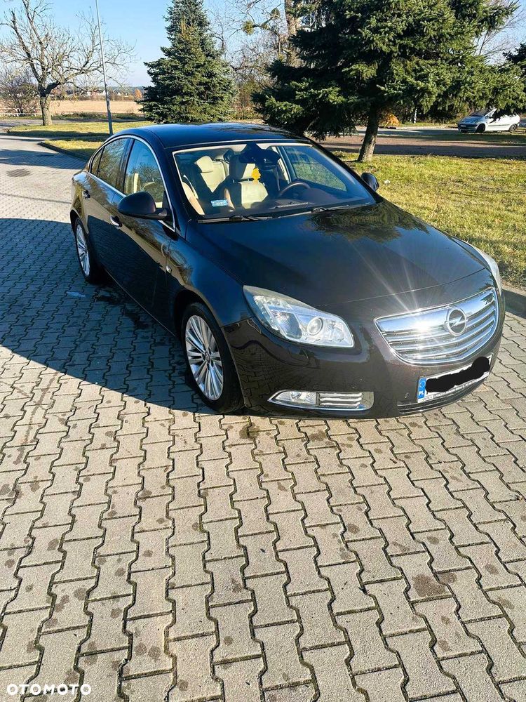 Opel Insignia - 1