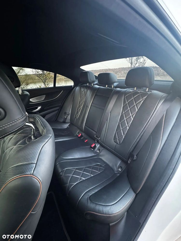 Mercedes-Benz CLS 350 d 4-Matic 9G-TRONIC - 11