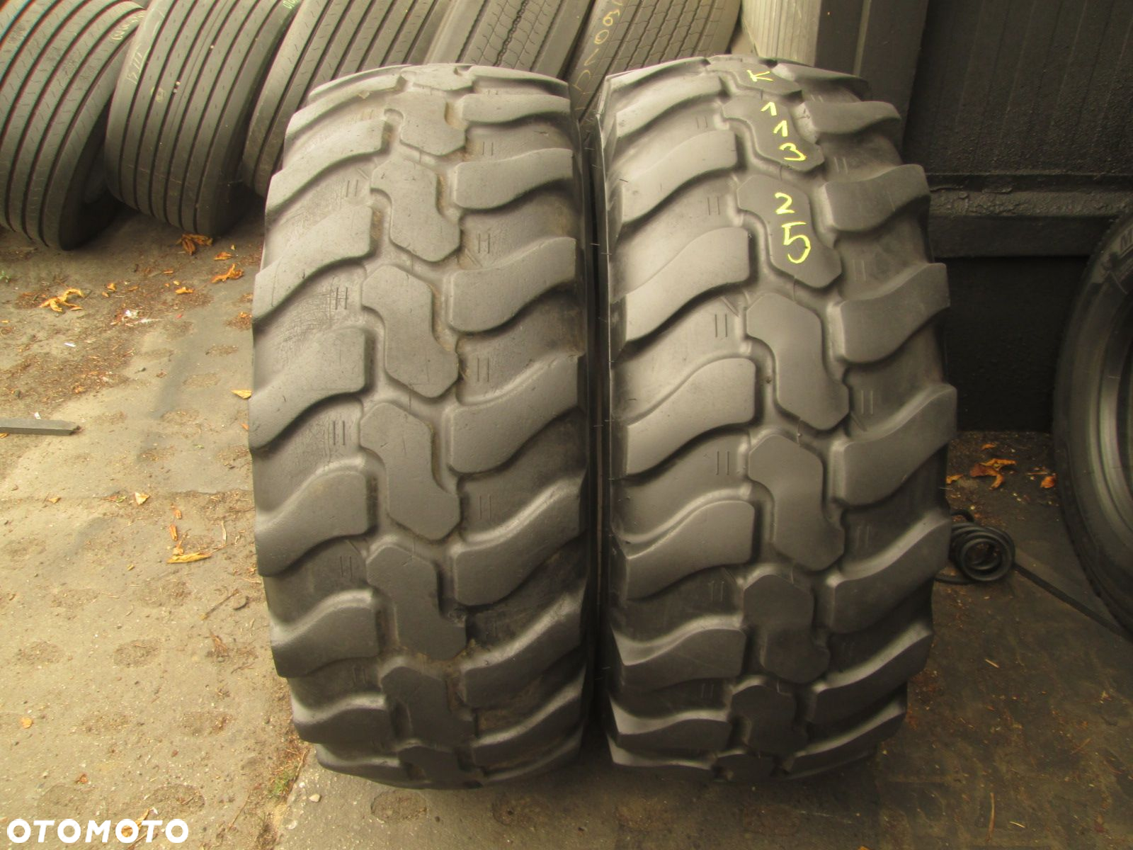 Opony 405/70R 20 Dunlop SP T9. Opony ciężarowe - 2