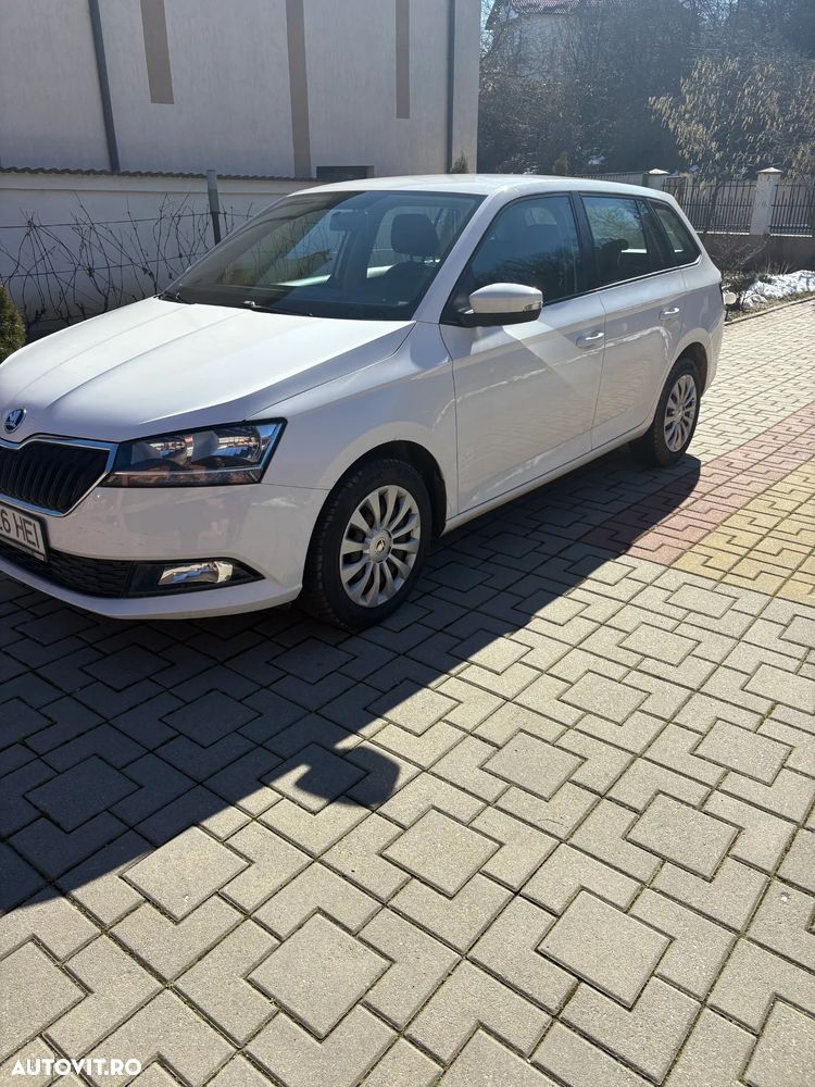Skoda Fabia 1.0 TSI Ambition - 2