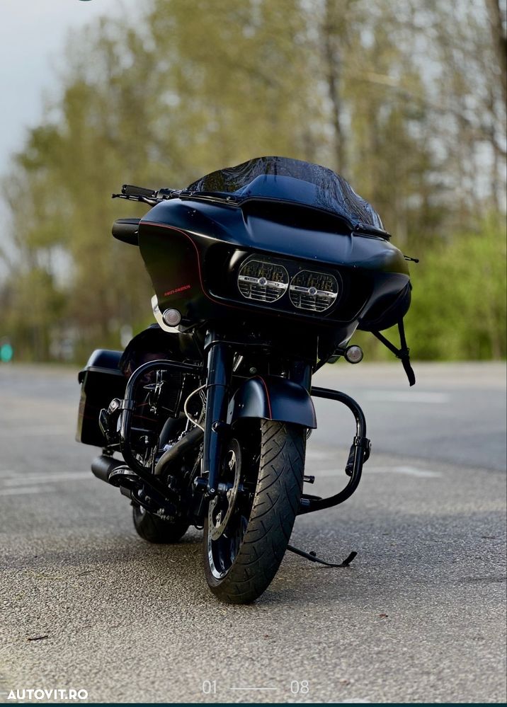 Harley-Davidson Road Glide - 2