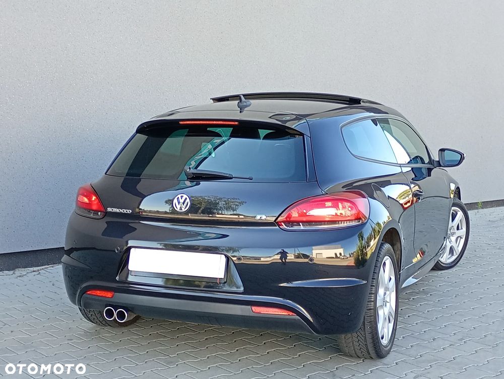 Volkswagen Scirocco 2.0 TDI DSG - 14