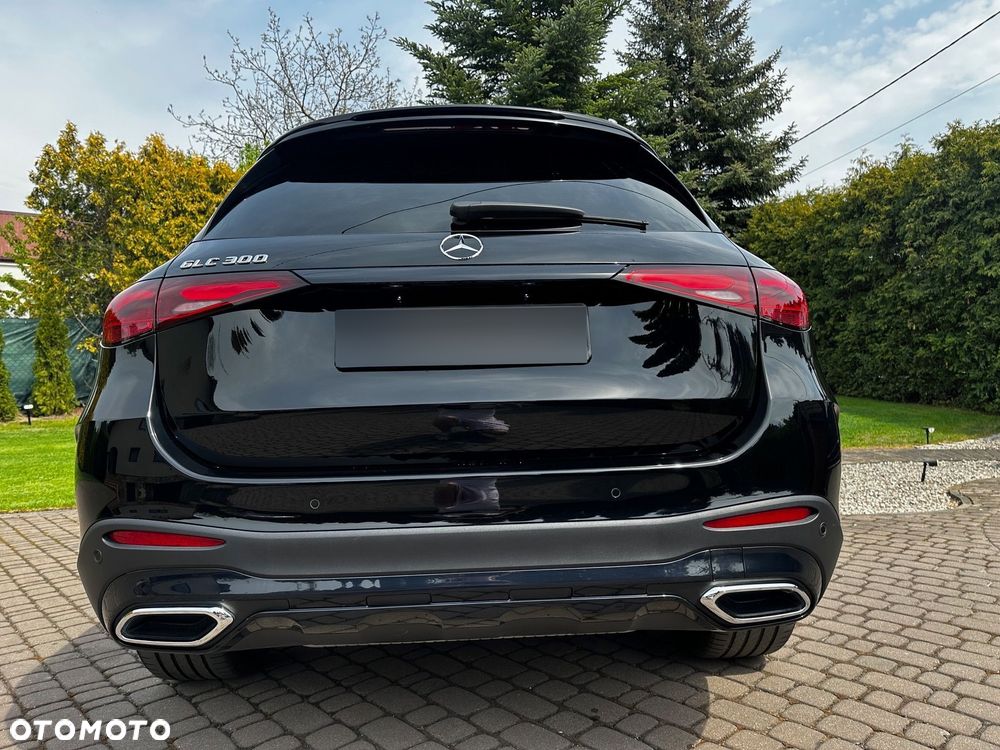 Mercedes-Benz GLC - 10