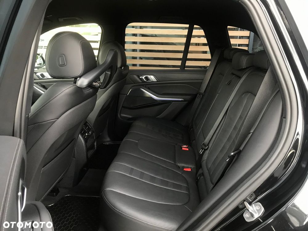 BMW X5 xDrive25d - 29