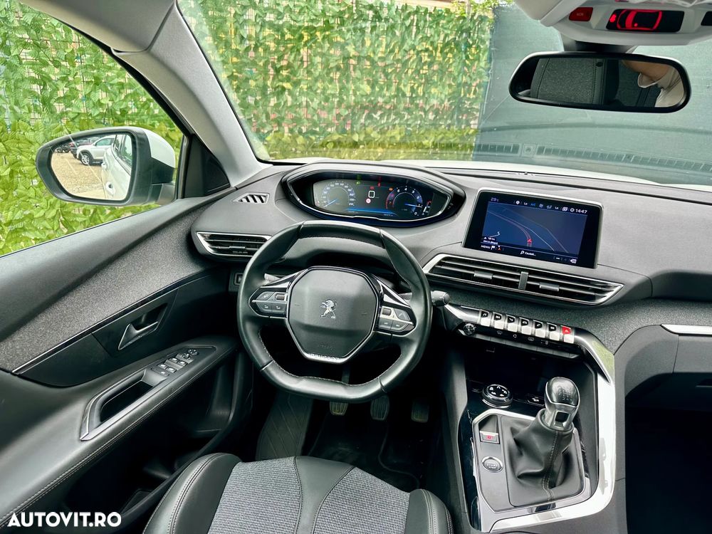 Peugeot 3008 - 9