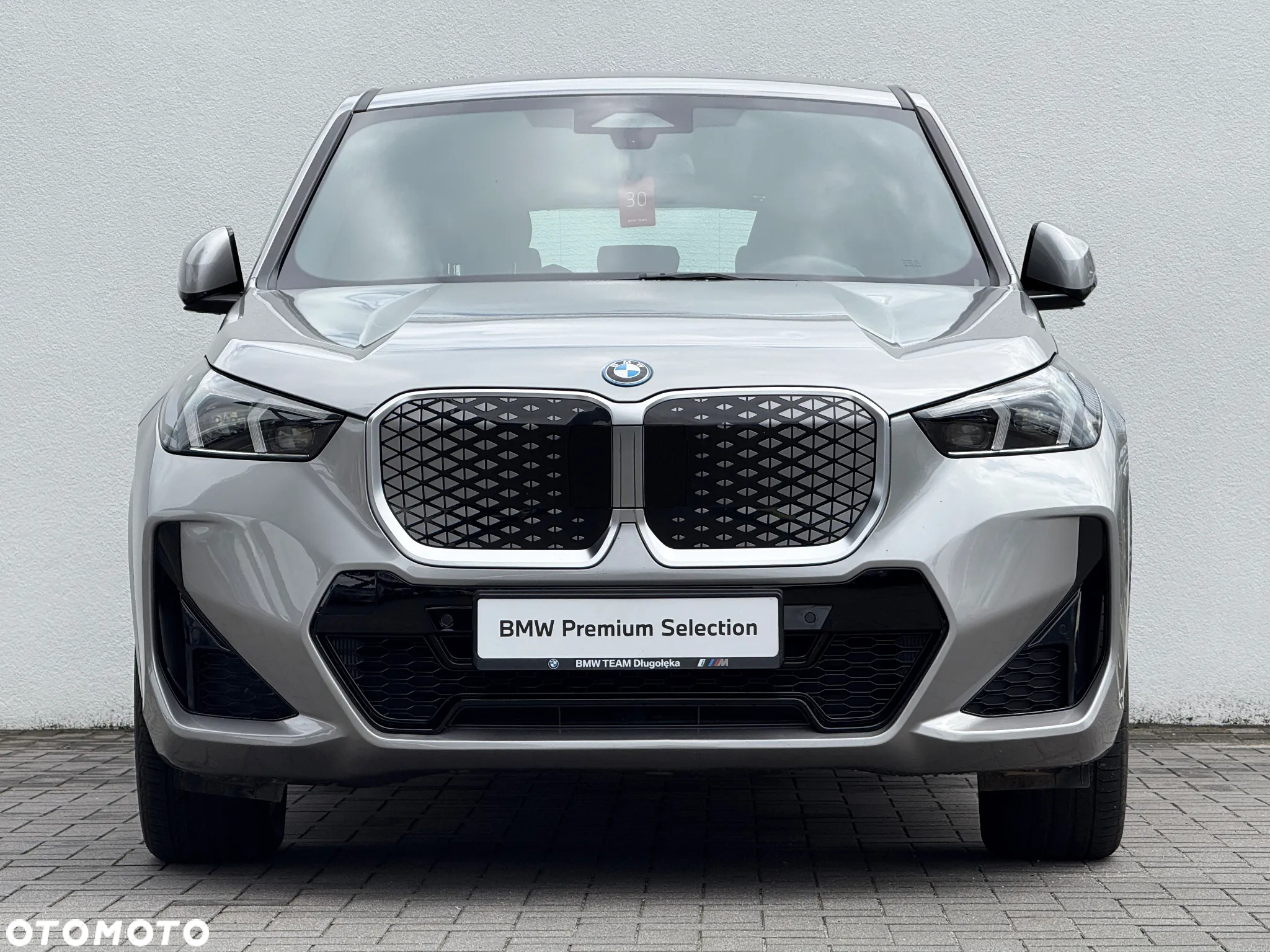 BMW iX1 eDrive20 66.5kWh M Sport - 4