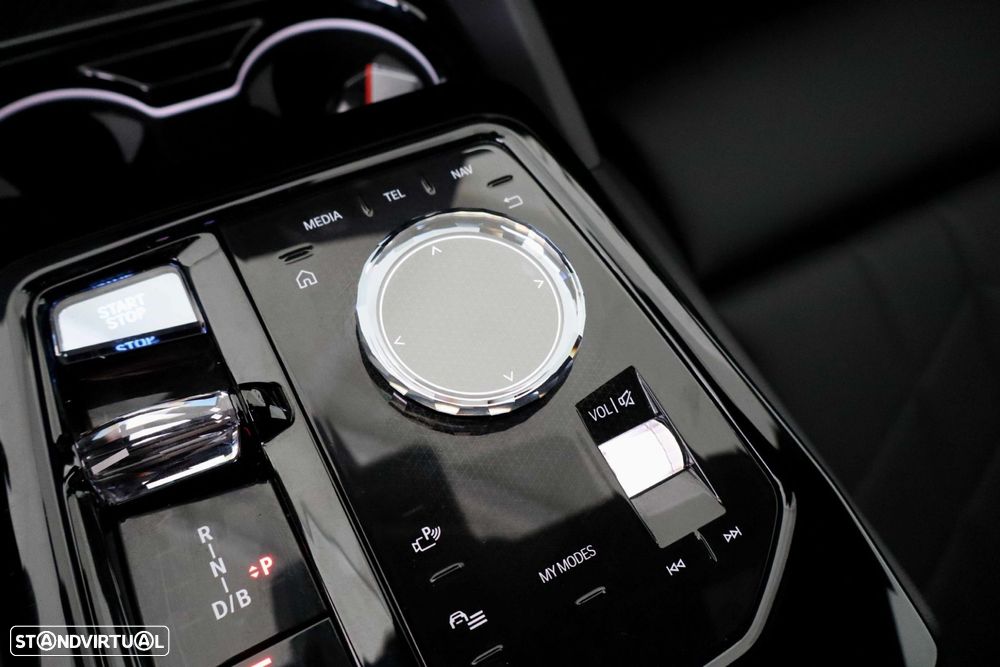 BMW i5 eDrive40 Pack Desportivo M Pro - 49