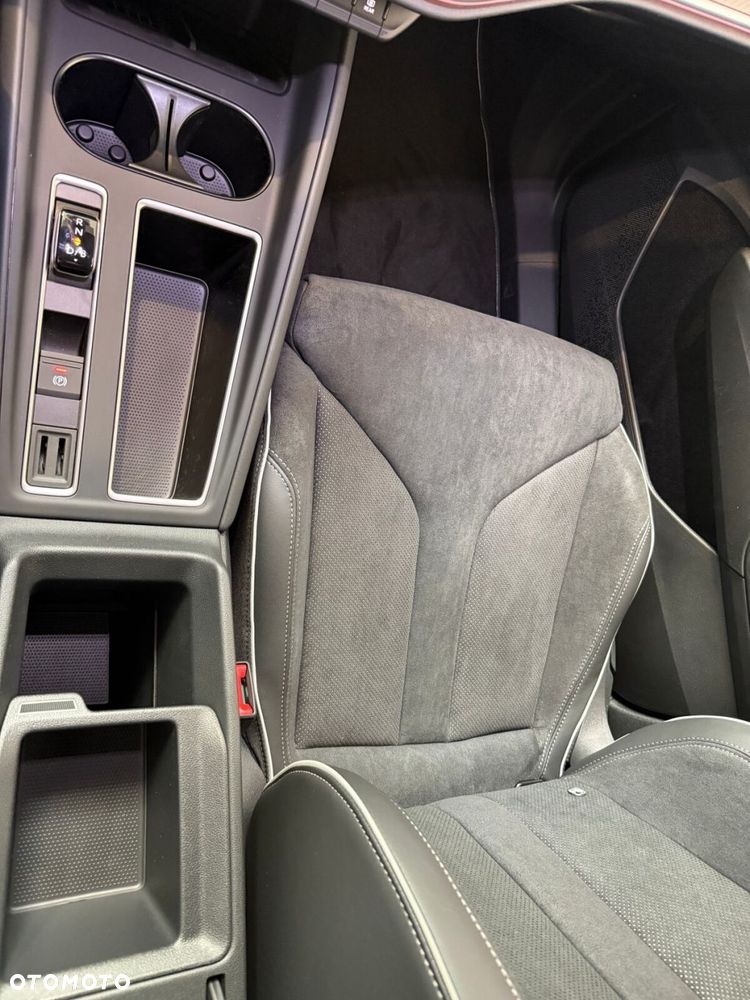 Skoda Elroq 60 63kWh Sportline - 29