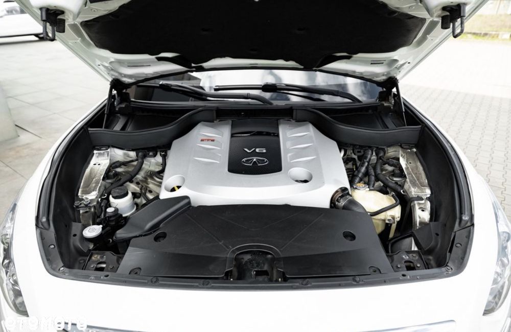 Infiniti QX70 3.0d S - 36