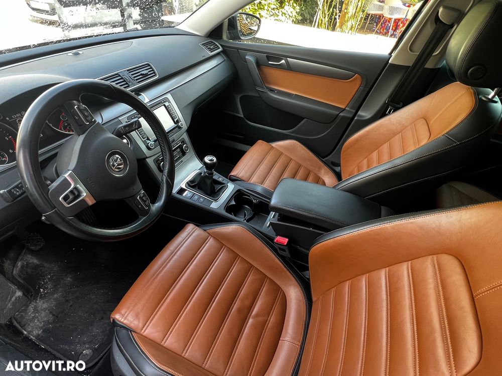 Volkswagen Passat - 23
