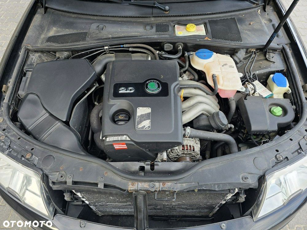 Skoda Superb 2.0 Comfort - 28