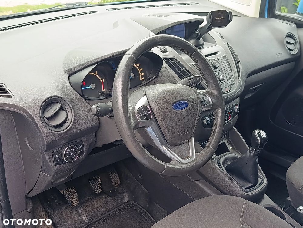 Ford TRANSIT COURIER - 19