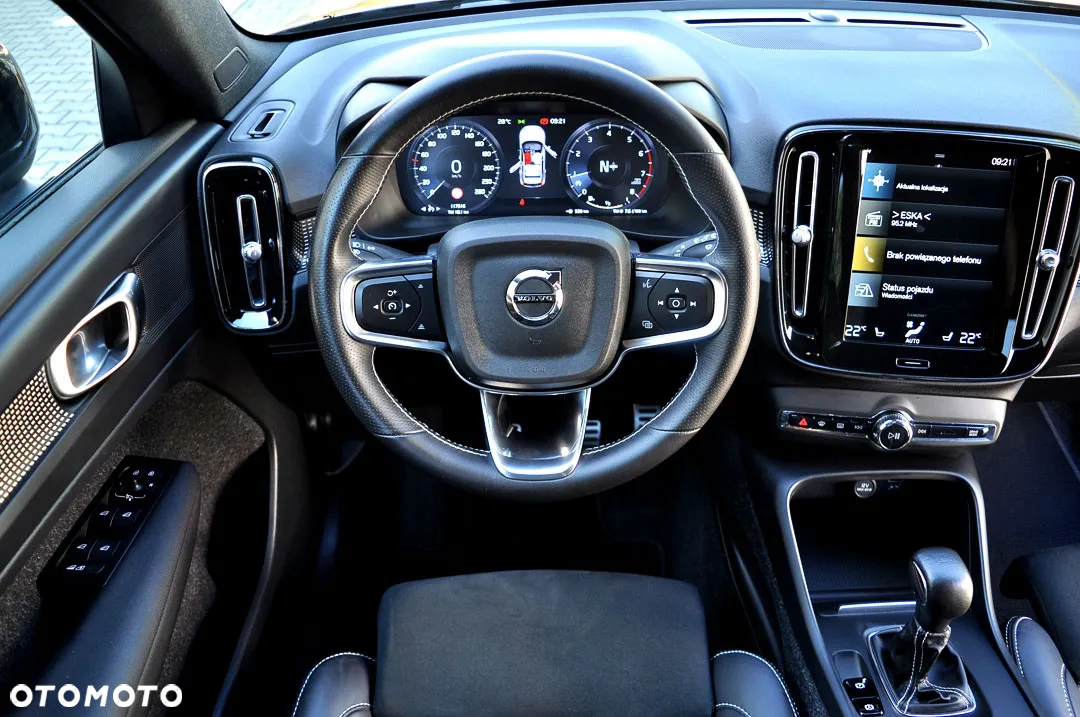 Volvo XC 40 - 20