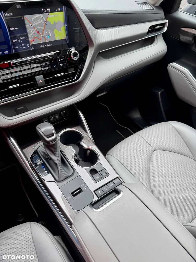 Toyota Highlander - 29