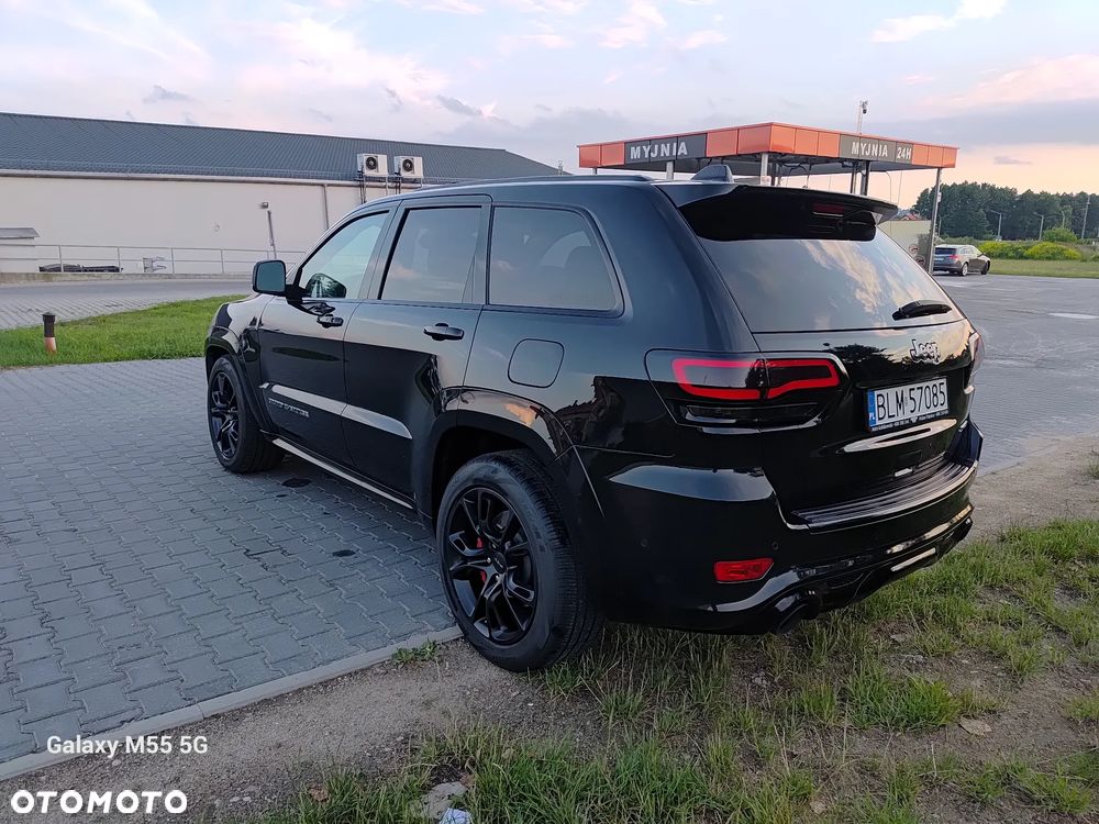 Jeep Grand Cherokee SRT Night - 23