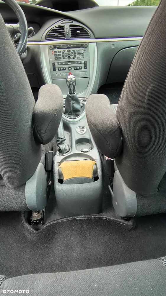 Citroën C5 II 1.6 HDi SX - 10