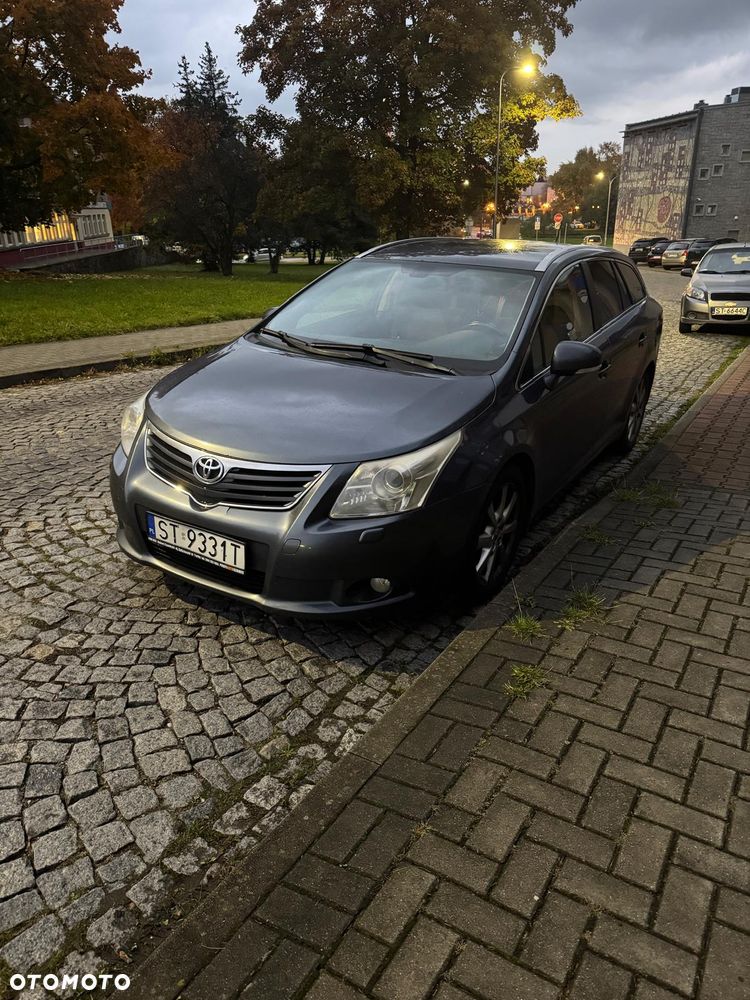 Toyota Avensis 2.0 D-4D Sol - 1