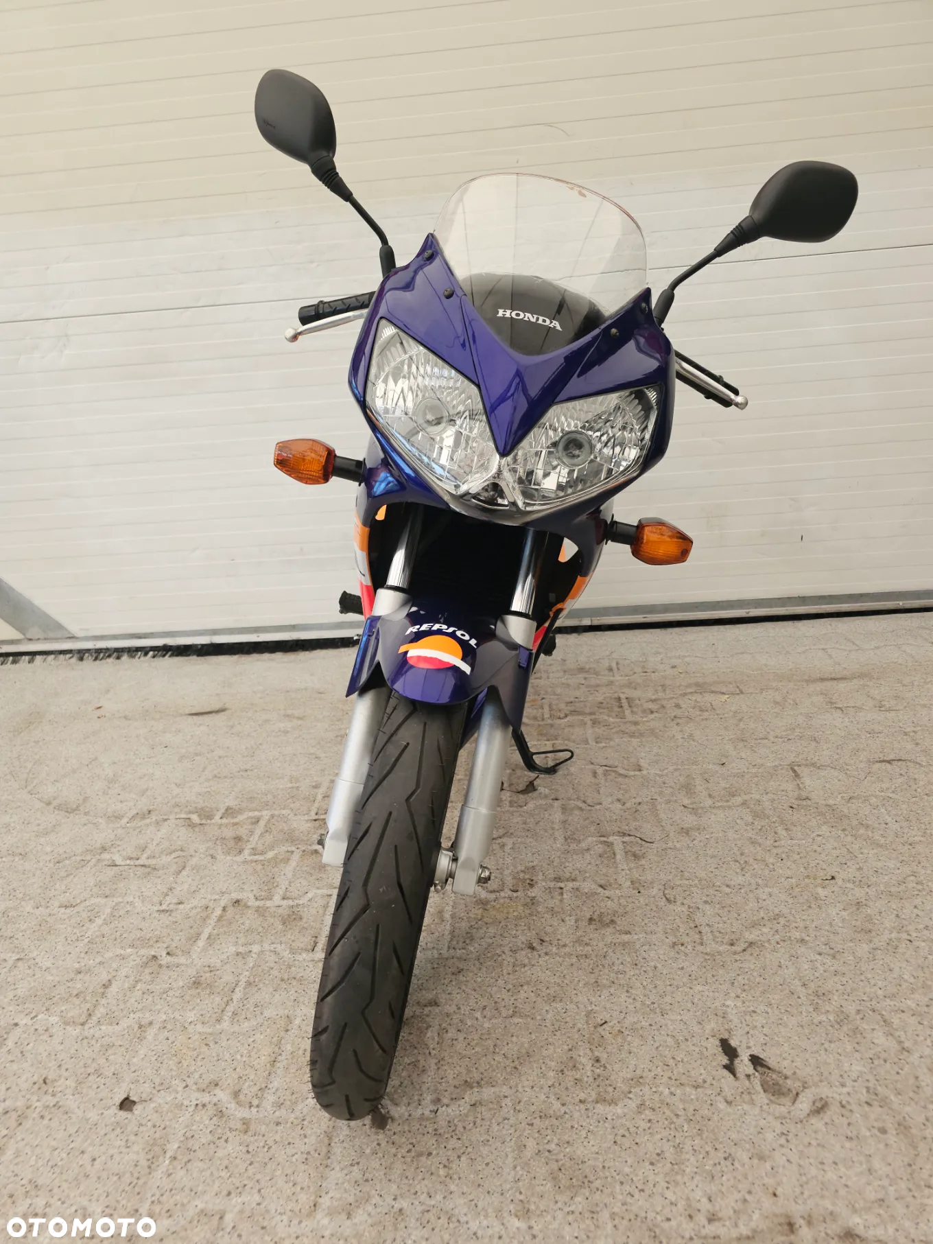 Honda CBR - 17