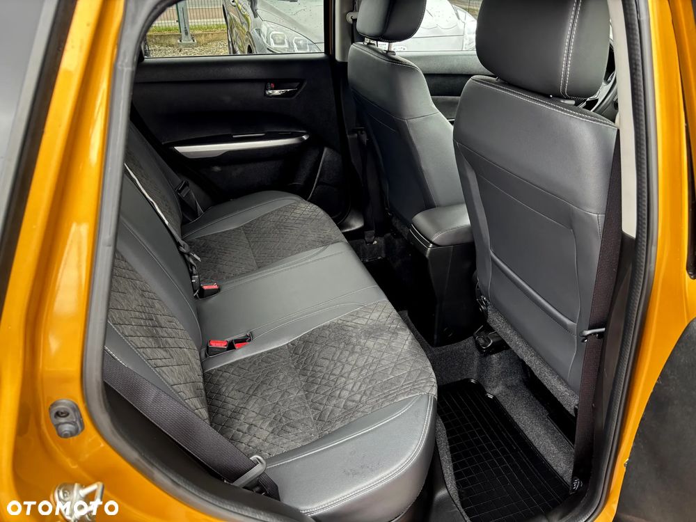 Suzuki Vitara 1.4 Boosterjet Allgrip Comfort+ - 16