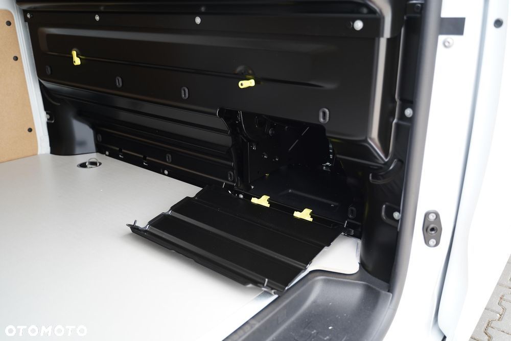 Fiat Scudo 2.2 MJ XL 3,1t EAT8 - 22