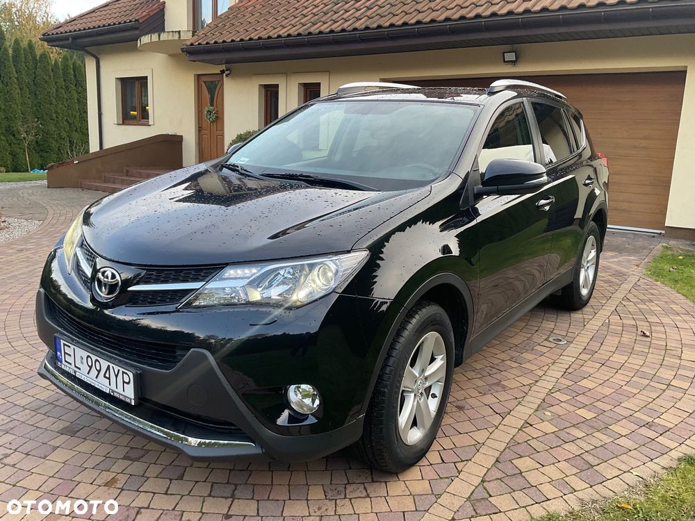 Toyota RAV4 - 1