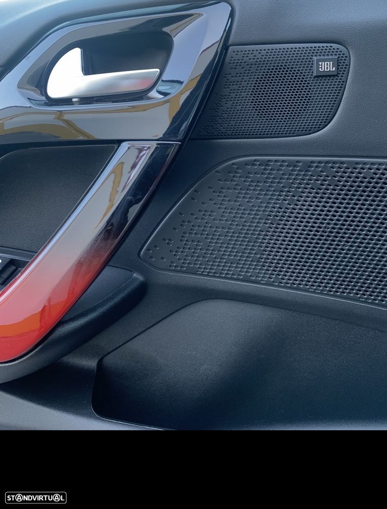 Peugeot 208 GTI 200 THP - 11