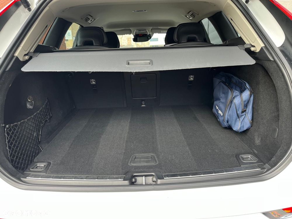 Volvo XC 60 D4 Inscription - 3