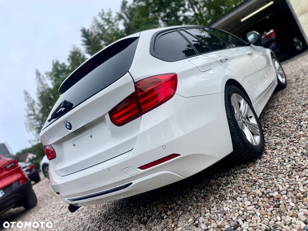 BMW Seria 3 318d DPF Edition Sport - 6