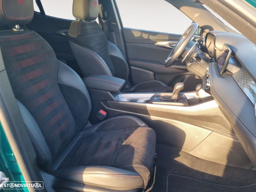 Alfa Romeo Tonale 1.5 Hybrid Edizione Speciale - 15