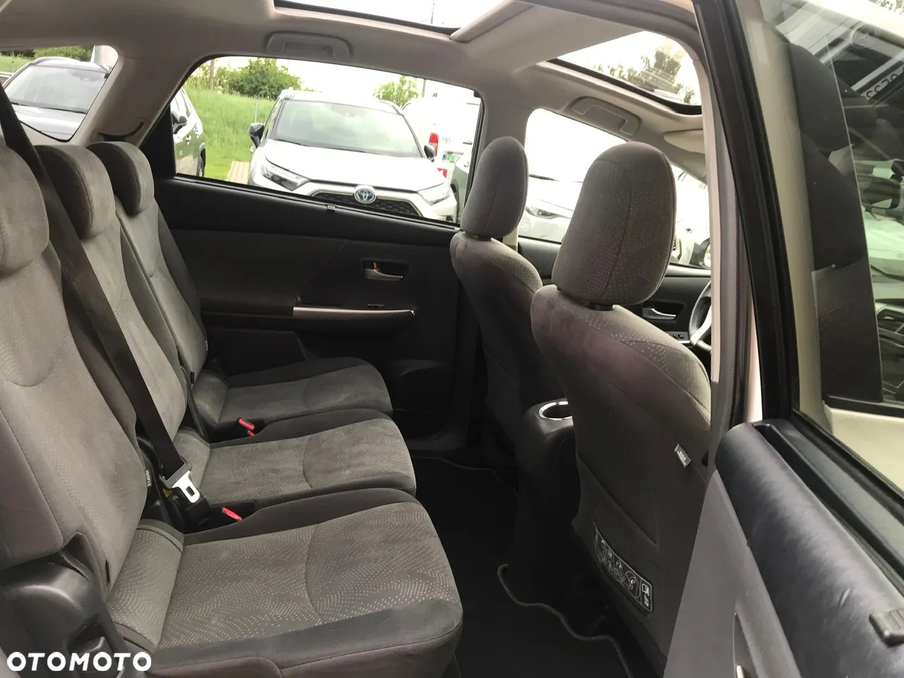 Toyota Prius+ 1.8 HSD Premium - 20