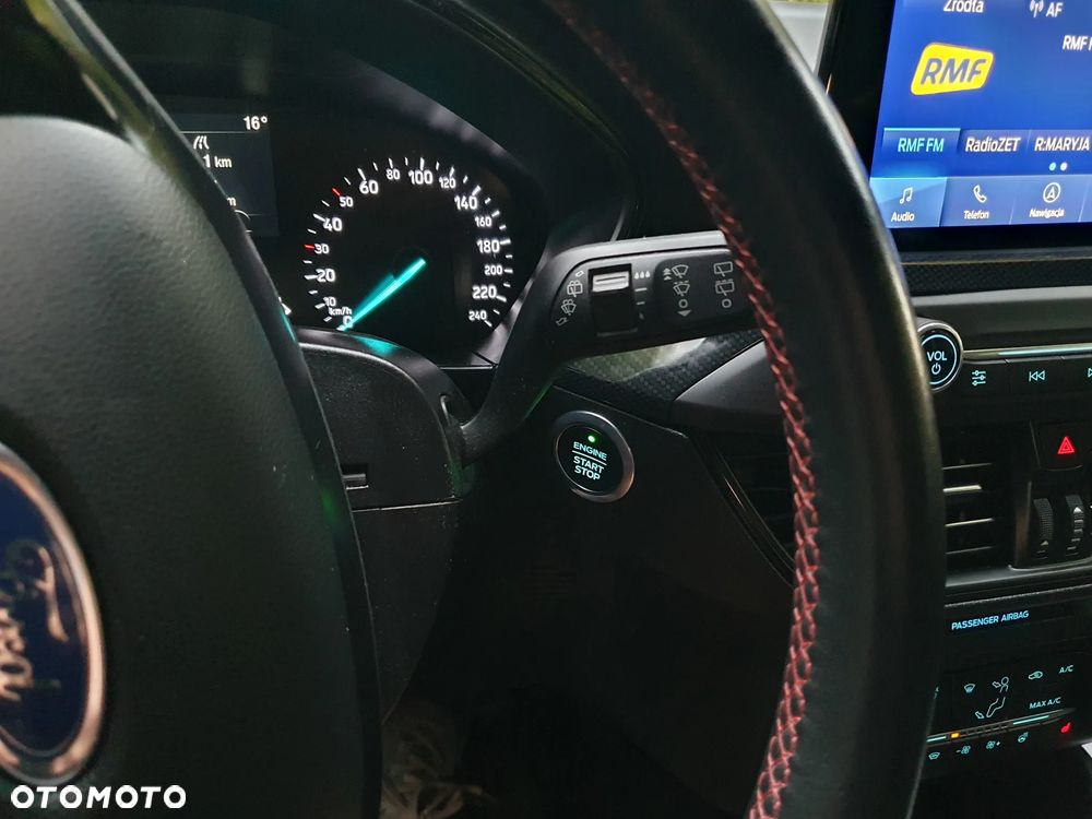 Ford Focus 1.5 EcoBoost STart-Stopp-System ST-LINE - 16